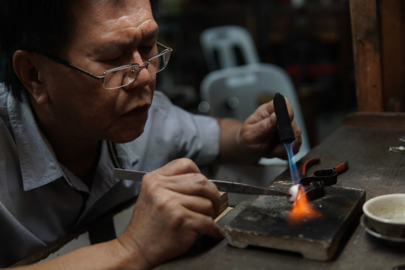 Adiguru Cendana: Chin Kok Chee, the Peranakan jewellery master