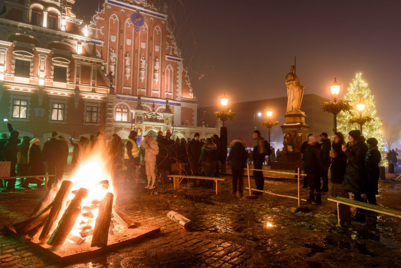 Let it burn, let it burn: Christmas tree’s fiery origins