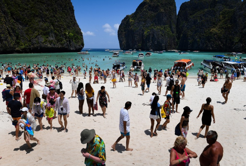Thai court orders rehab work on ‘The Beach’ 22 years after filming