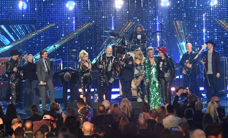 ‘I’m a rock star now!’: Dolly, Eminem join Rock Hall of Fame