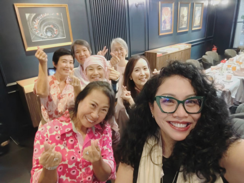 A sisterhood of support while battling breast cancer