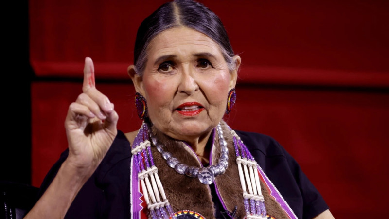 Native American actress who refused Oscar for Brando dies at 75