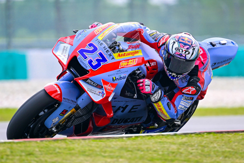 Sunshine closes out final hours of MotoGP testing in Sepang