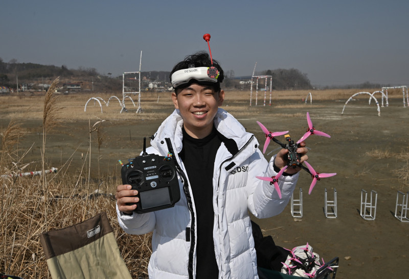 Top flight: South Korea's 18-year-old world drone champion