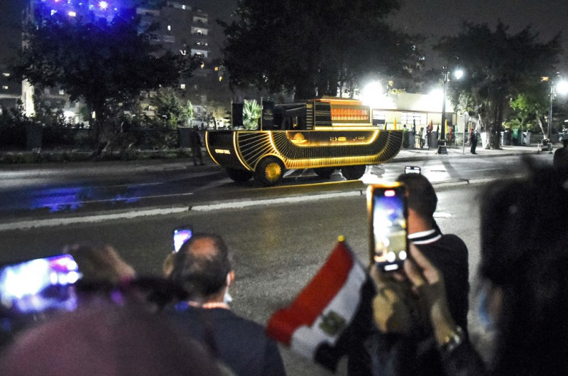 'Golden Parade' carries pharaohs to new home in Egyptian capital