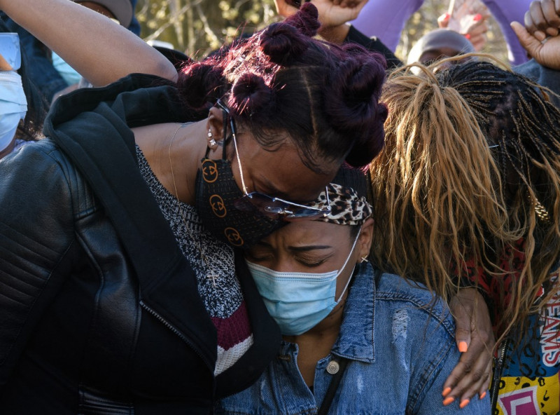 Family, supporters hold vigil for hospitalised rapper DMX