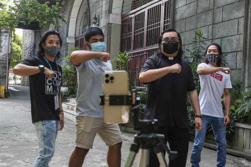 Catholic priests in the Philippines turn TikTok into virtual pulpit
