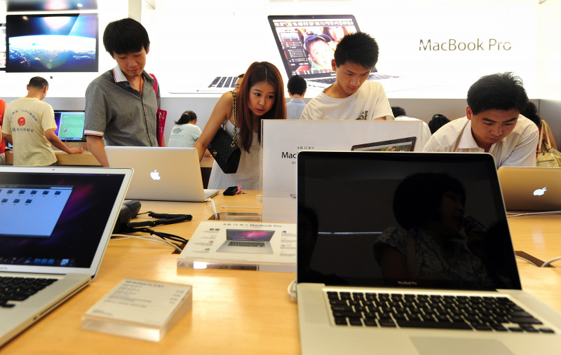 Pandemic, remote working continue to drive booming PC sales