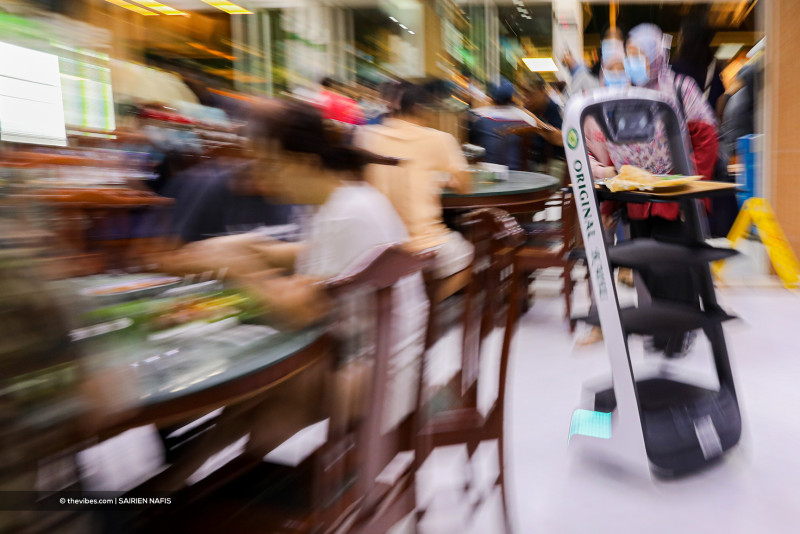 [VIDEO] Nasi kandar brought to you by... robots