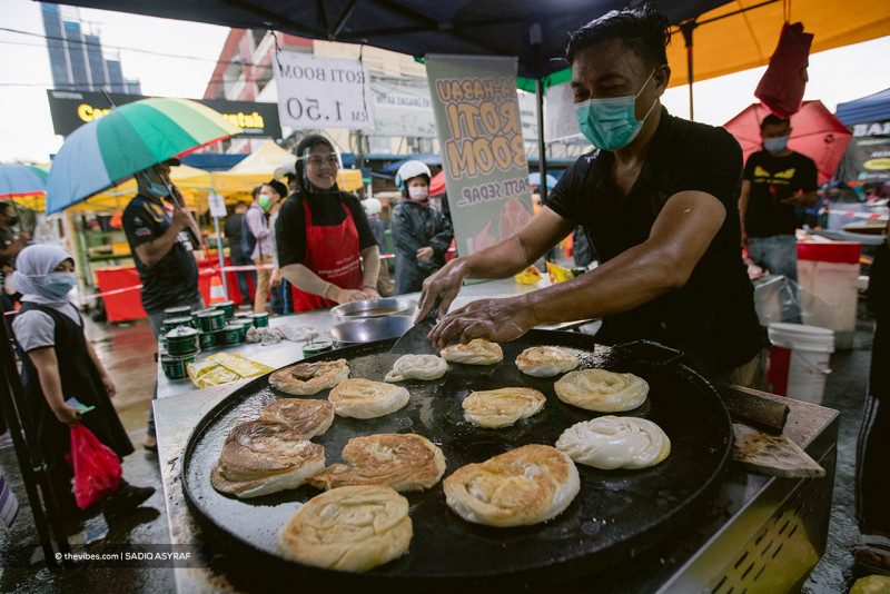 Cut plastic waste, ‘tapau’ Ramadan bazaar delicacies, public urged