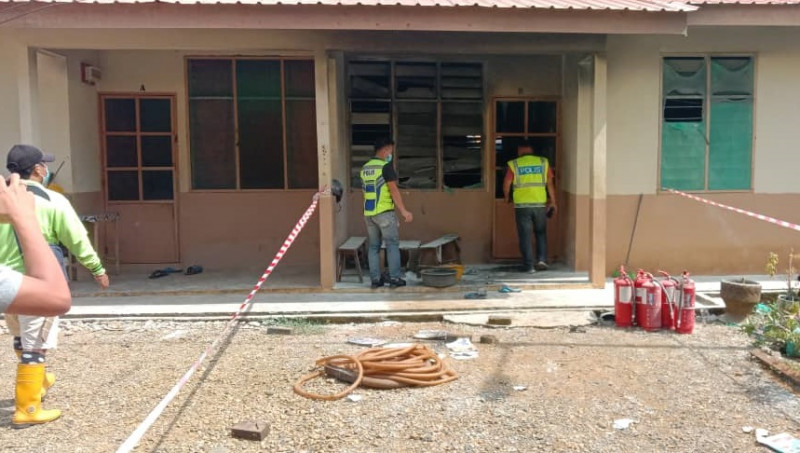 Indonesian dies in Beluran house fire set by family member