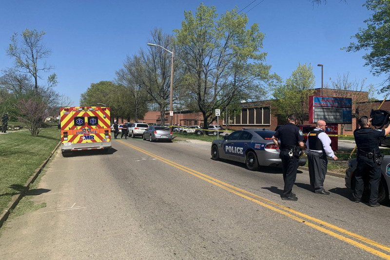 1 dead in Tennessee high school shooting