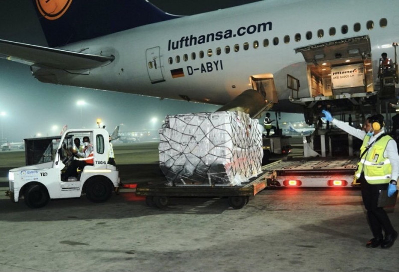 First shipment of UK Covid-19 medical equipment lands in India