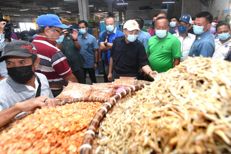 Hajiji announces RM4.26 mil boost for Sandakan