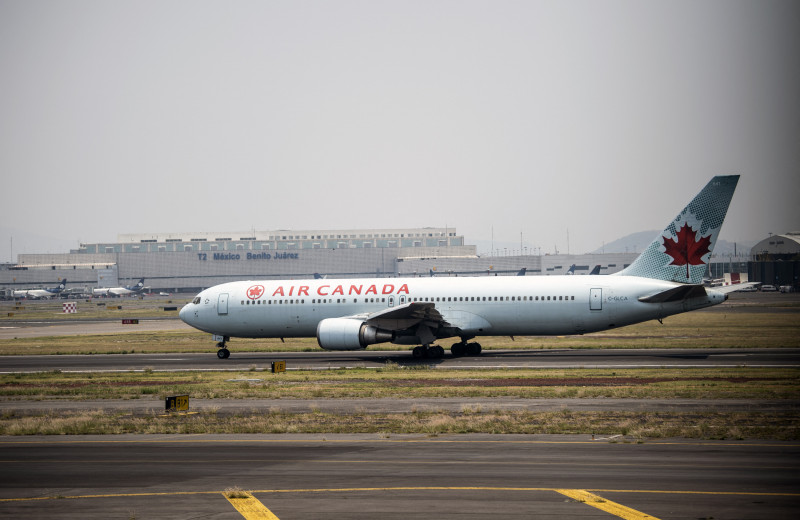 Air Canada, tour operator Transat call off takeover