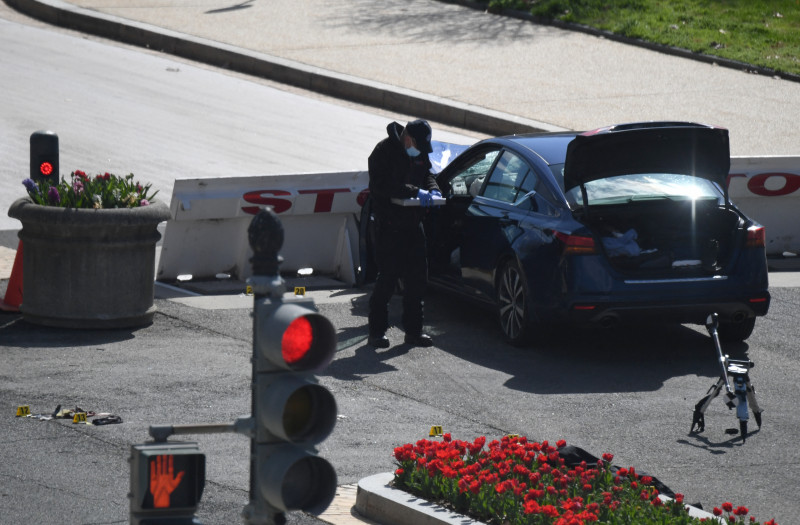 Cop killed in car-ramming attack on US Capitol
