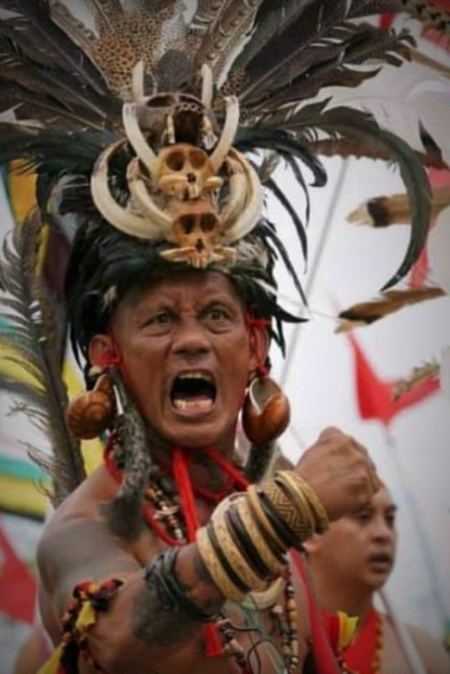 Peter John Jaban … All riled up, raises an issue at a July 22 rally in Kuching. 'Sarawak, Sabah and Malaya can come together to rally around the Jalur Gemilang on September 16 but not on August 31. Merdeka Day has no relevance to Sarawak in any way,' he insists. – Pic courtesy of Peter John Jaban