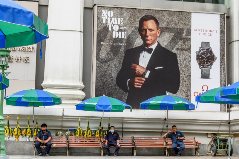 Bond movie 'No Time To Die' finally gets London premiere