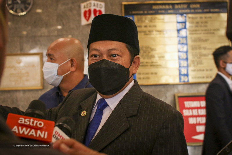Trial taking too long, Ahmad Maslan says of decision to pay RM1.1 mil compound