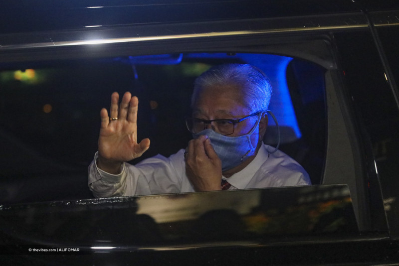 [UPDATED] Ismail Sabri ends closed-door meeting with Umno MPs