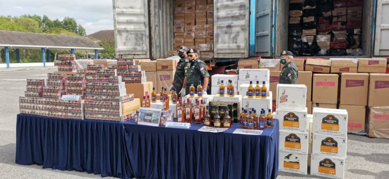 GOF makes RM23 million smokes, booze bust
