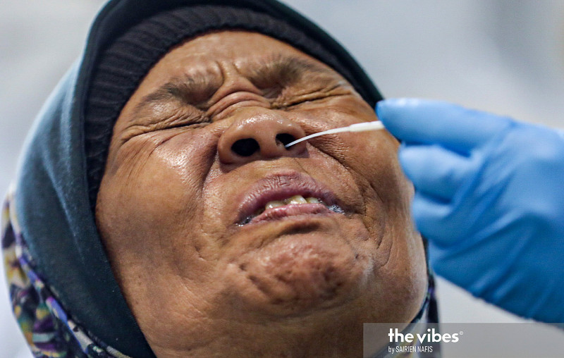 [UPDATED] 1st day of CNY sees 3,318 new virus infections