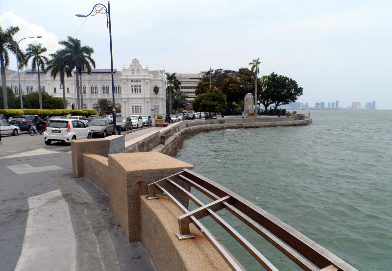 Penang Esplanade sea wall fortification to wrap up end-2021