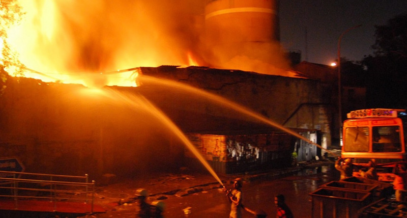 Four factories damaged in Banting industrial fire, two destroyed completely
