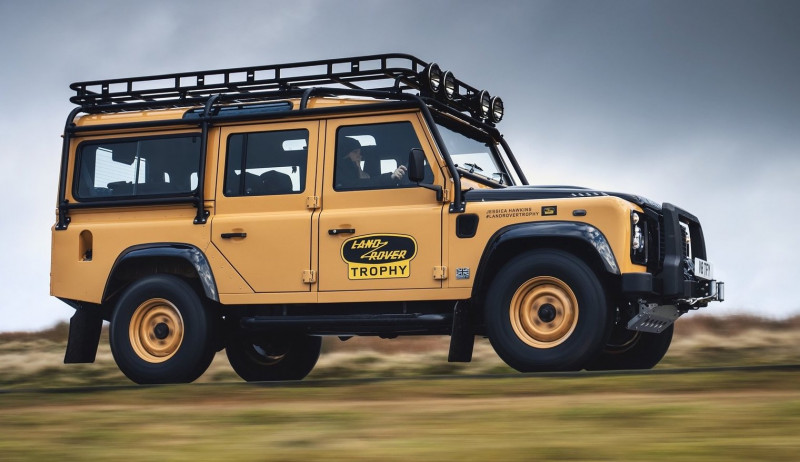 Classic Land Rover Defender Works V8 Trophy unveiled