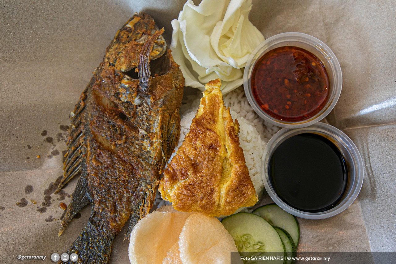 Nasi Paka with Tilapia. – Getaran pic