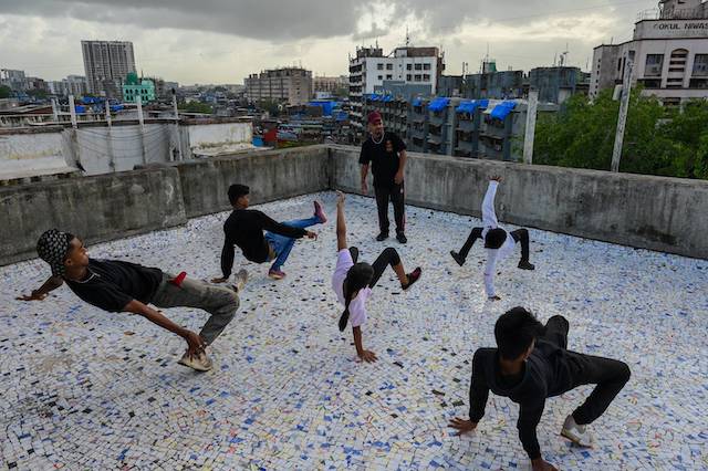 Hip-hop dream thrives in India's largest slum