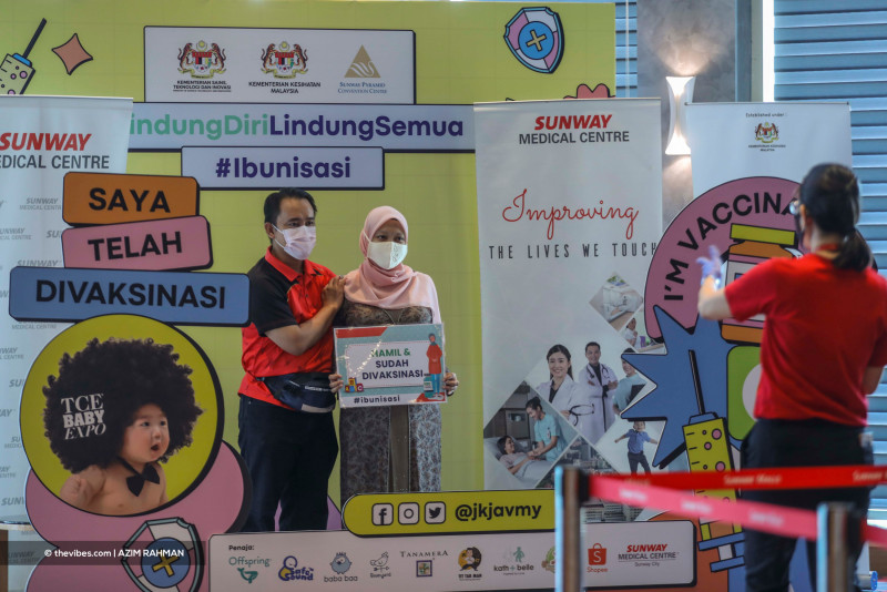 #IBUNISASI – Considering pregnancy? Here’s why you should think about getting vaccinated