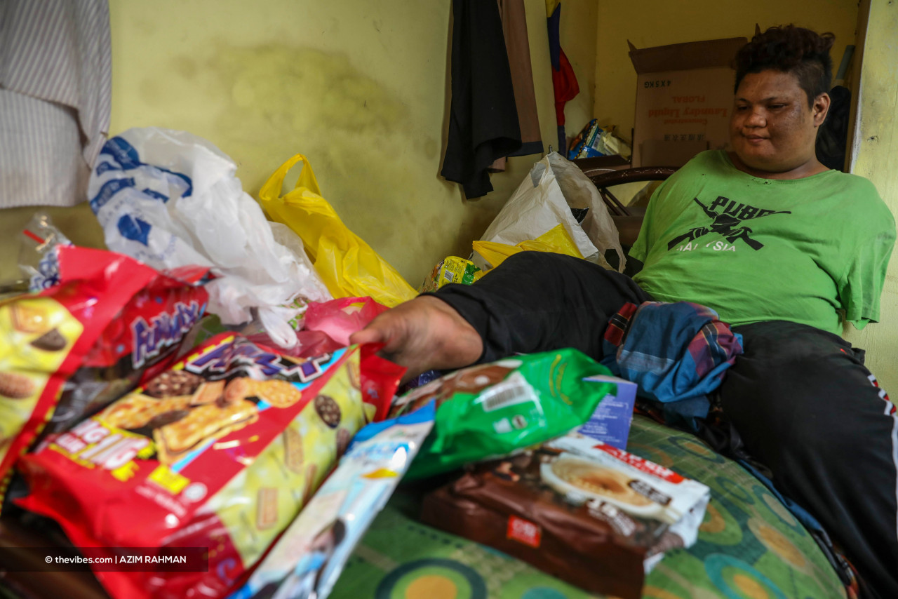 Some of the aid received by Dekk’s Mat as a result of him flying the white flag at his home in Cheras. – AZIM RAHMAN/The Vibes pic, July 4, 2021
