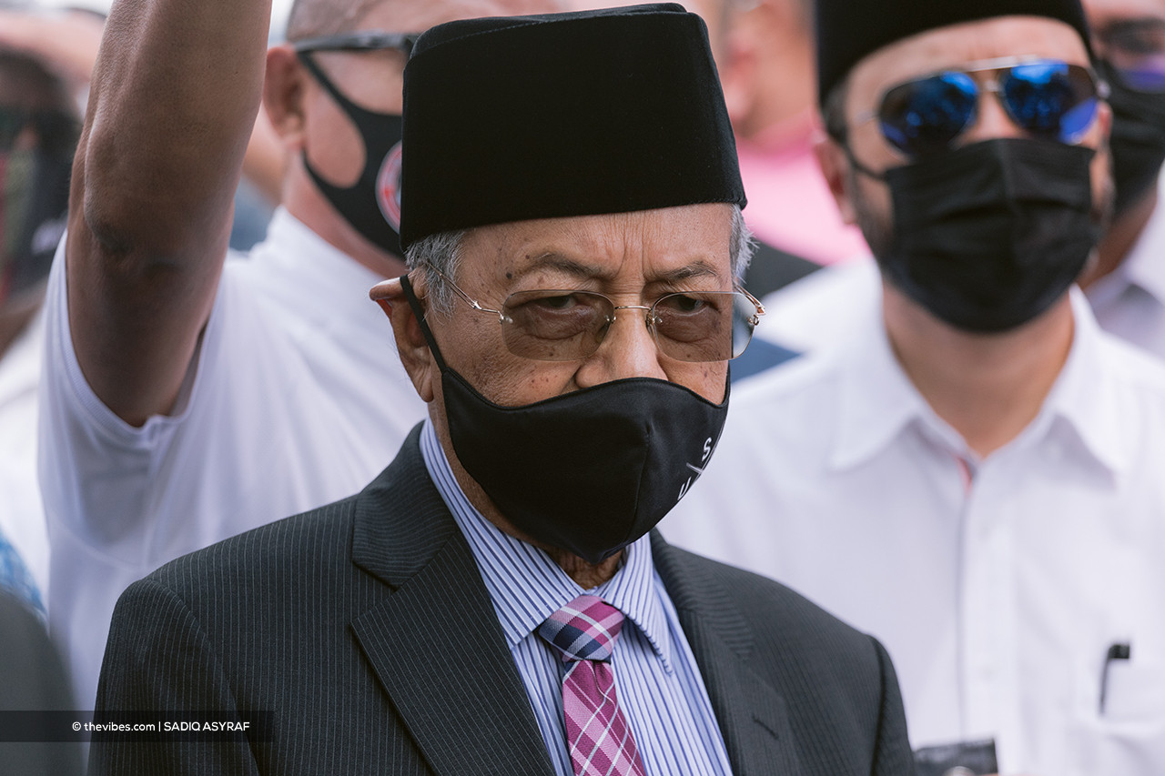 Trade union membership has been rapidly declining since Tun Dr Mahathir Mohamad’s first stint as prime minister of Malaysia. – The Vibes file pic, May 1, 2022