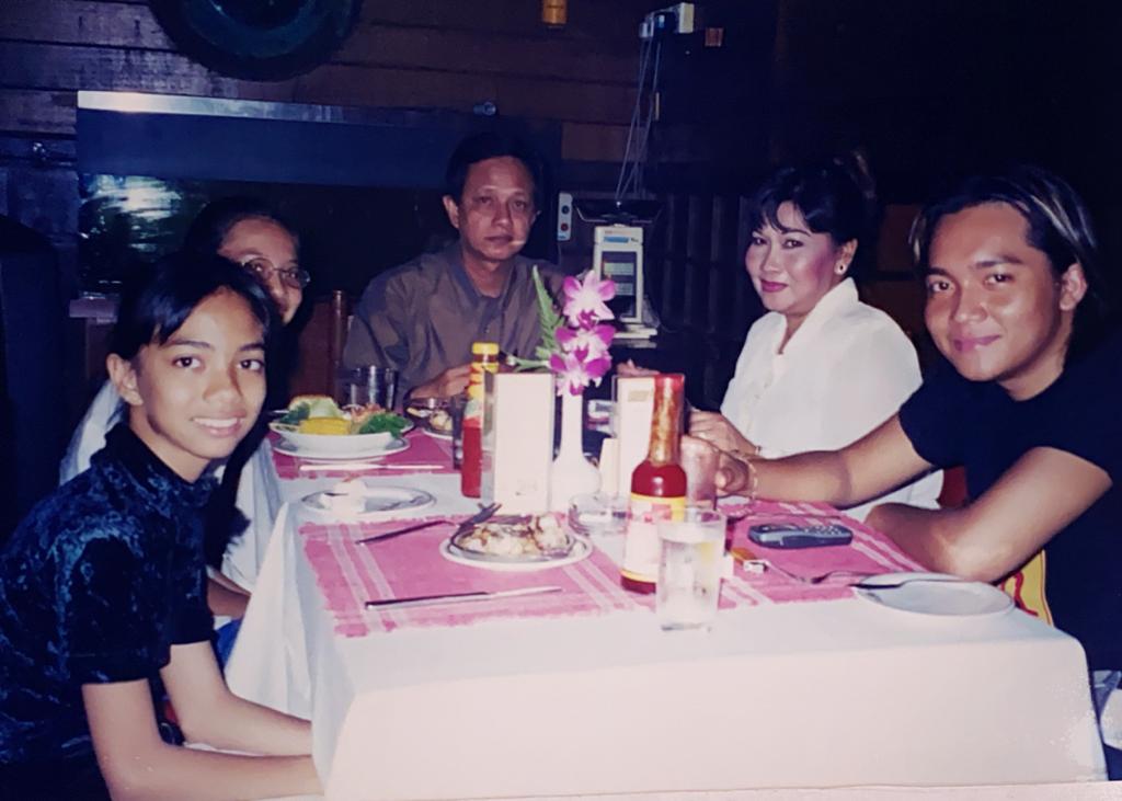 Having been born into the industry and groomed from a young age, it certainly must have put the late actor in a lot of pressure growing up. — Pic courtesy of Inessa Irdayanty