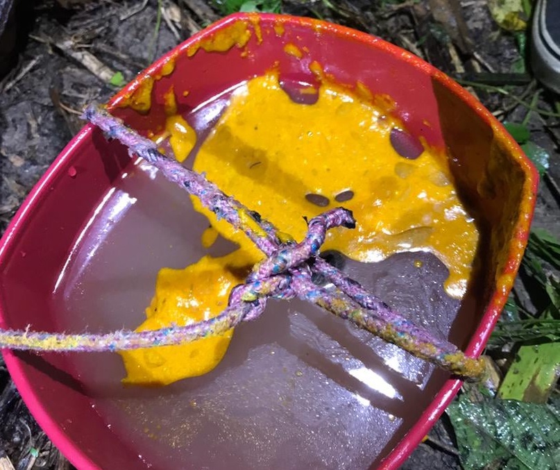 Traces of oil found in the waters of Sg Rinching. Based on Luas’ observation and odour sample tests, zero tonnes of odour pollution have been detected as of 5am today. – Luas Facebook pic, June 15, 2021