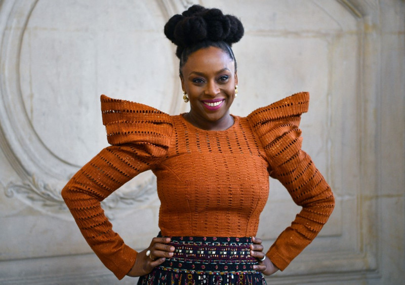 Author Chimamanda Adichie decries self-righteous Twitter mob mentality in essay
