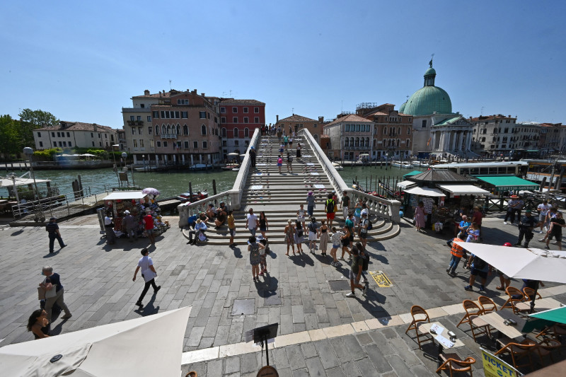 Venice dodges Unesco endangered listing after big ship ban