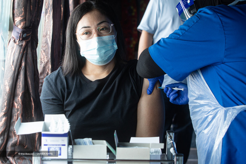 In red-zone Penang, over 900,000 registered for Covid-19 jab: Chow