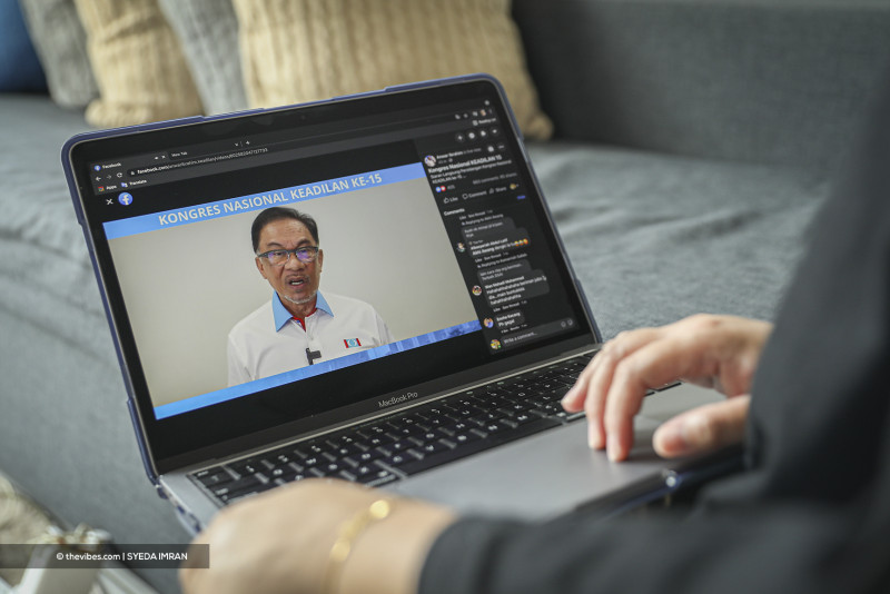 Stay the course, don’t be blinded by power and riches, Anwar reminds PKR leaders