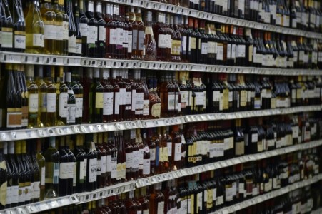 Alcohol linked to 1 in 25 global cancer cases: study