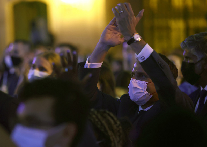 Rave at the palace: Macron revives pre-pandemic gig
