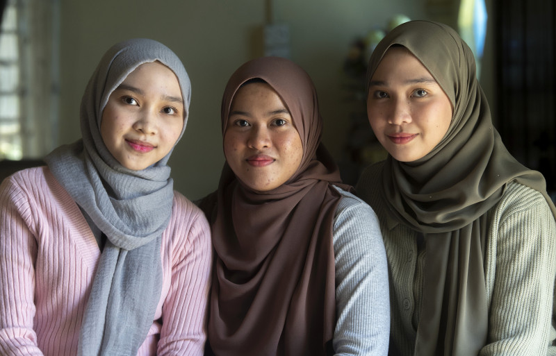 Twin sister swapped at birth: truth unfolds after 19 years 