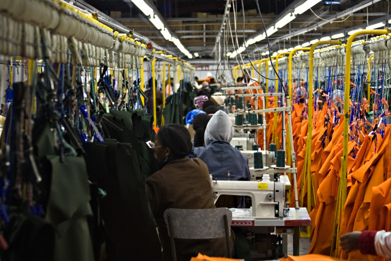 Relationship between plastic, fast fashion still going strong