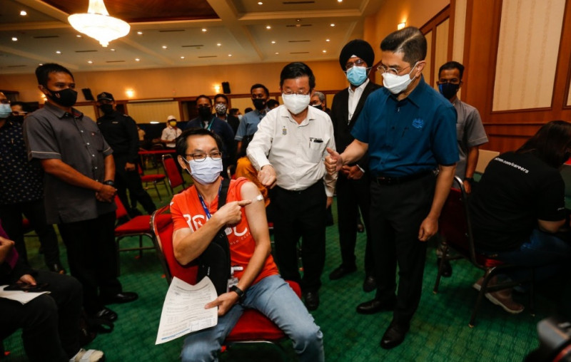 Pikas targets 2 mil industrial workers vaccinated by September