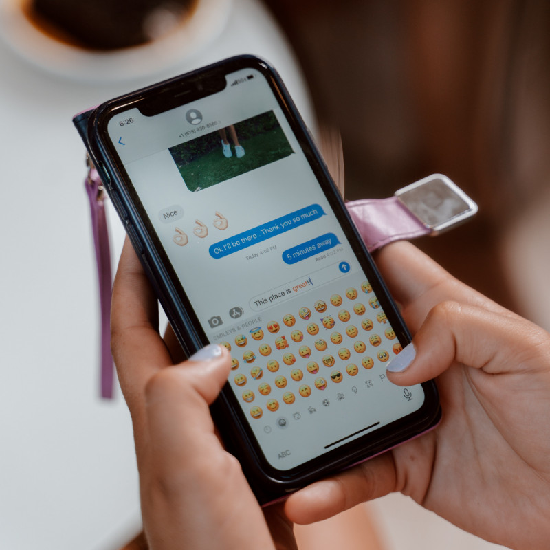 Celebrate World Emoji Day with Snap’s Bitmoji