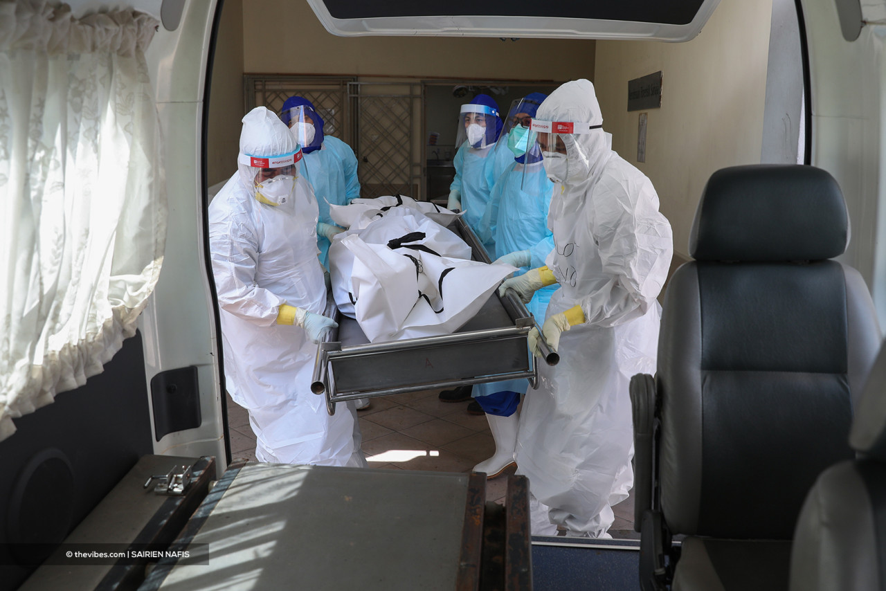 Funeral services for Muslims who succumb to Covid-19 will be done from a house or hospital. – SAIRIEN NAFIS/The Vibes pic, June 2, 2021