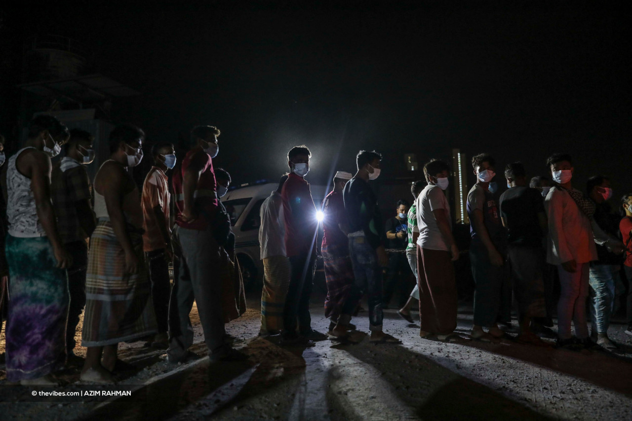 Some of the 156 illegal immigrants were detained for not having valid travel documents. – AZIM RAHMAN/The Vibes pic, June 7, 2021