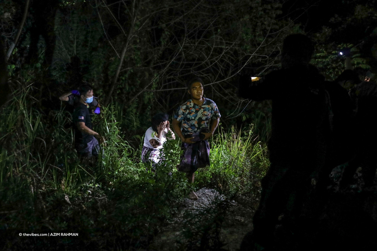 Some of the migrants attempted to flee into the bushes when the operation started. – AZIM RAHMAN/The Vibes pic, June 7, 2021
