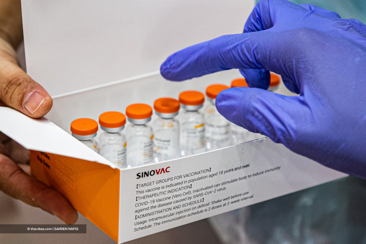 Prof Dr Sharifa Ezat Wan Puteh suggests that the government consider preventing travellers with Sinovac as their primary vaccine from entering Malaysia. – The Vibes file pic, March 27, 2022